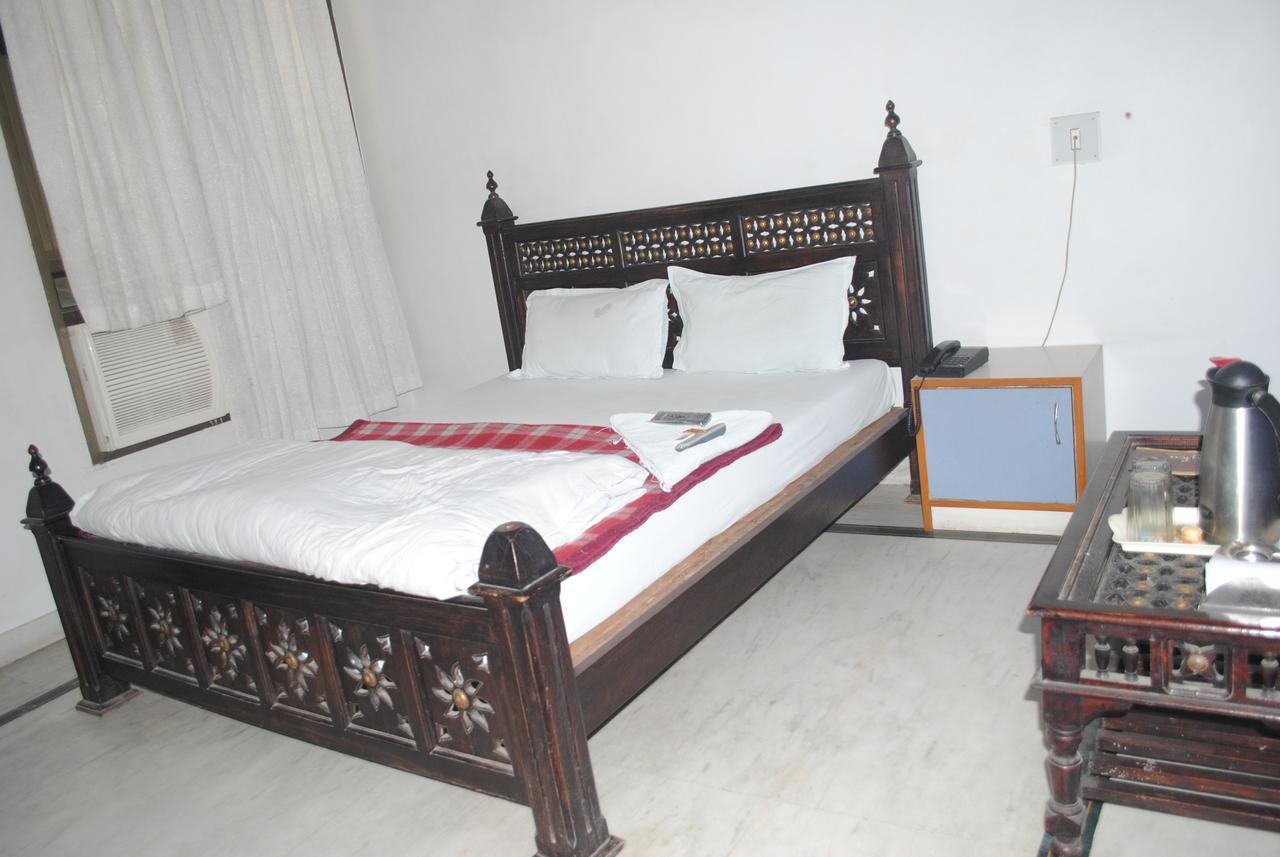 Hotel Vinayak Palace Nawalgarh Extérieur photo